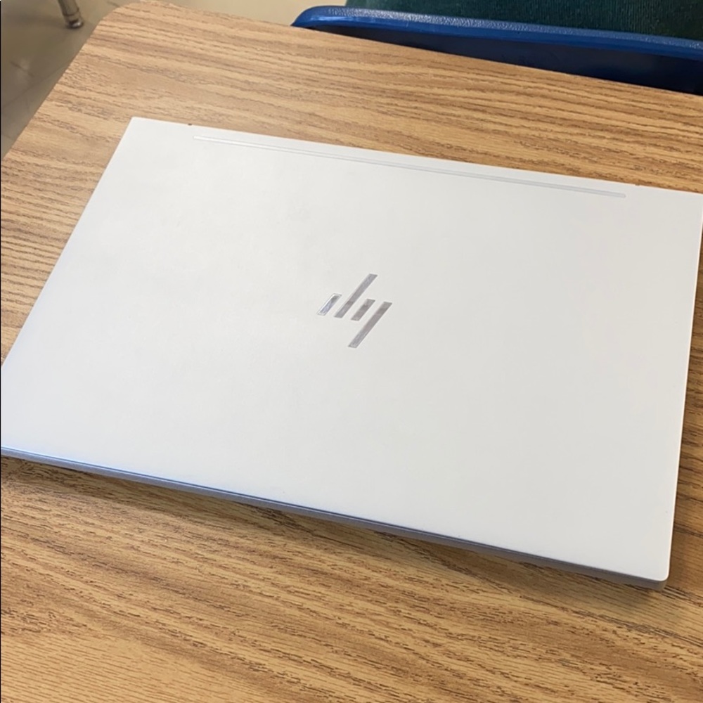 HP ENVY 13 Inch Thin Laptop 4K Touchscreen